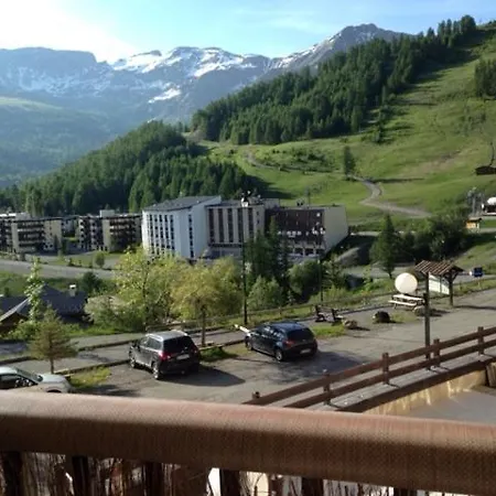 Appartement Les Cimes Enchastrayes